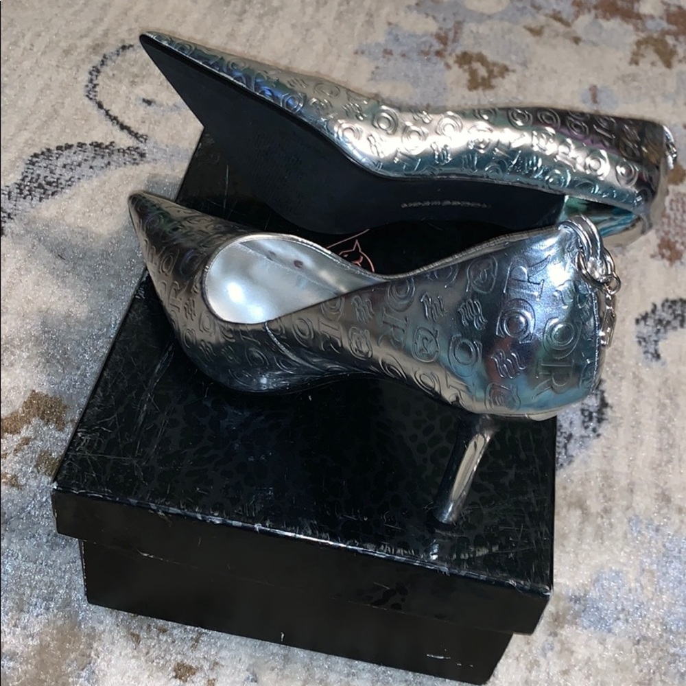 Silver Pumps